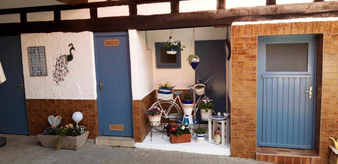 Ferienhaus Schick Und Fein Lägenhet Bochingen Exteriör bild